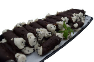 Cannoli Chocolate Dipped Minis (32ct)