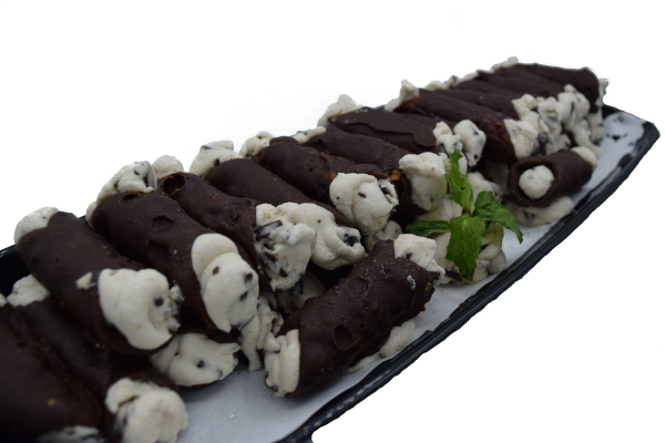 Cannoli Chocolate Dipped Minis (32ct)